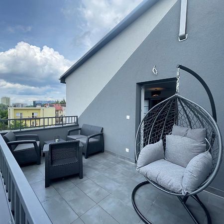 Апартаменти Near Sanktuarium Beautiful View And Free Parking Краків Екстер'єр фото